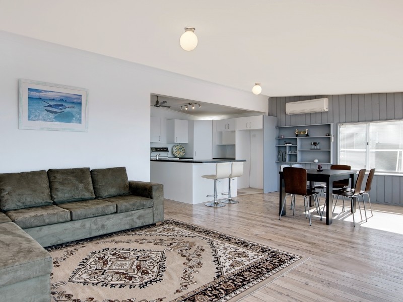 30 Scott Road, Mannering Park NSW 2259