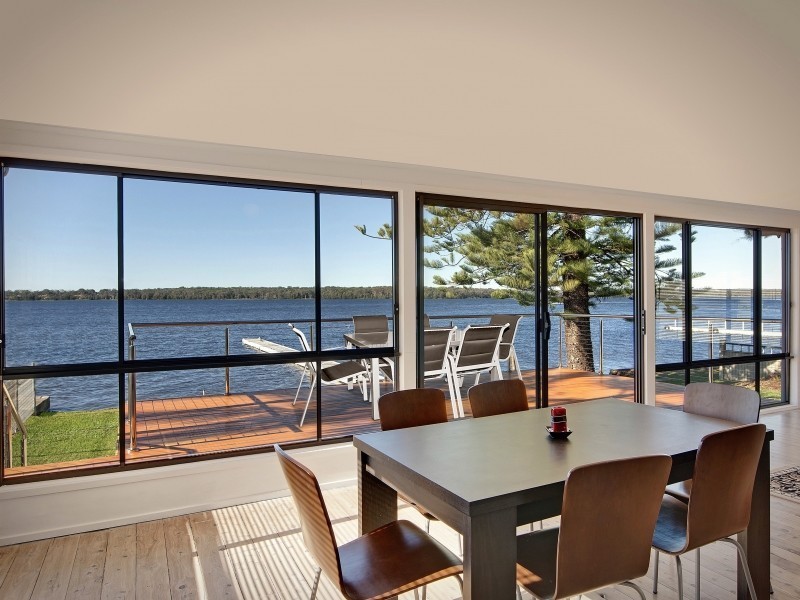 30 Scott Road, Mannering Park NSW 2259