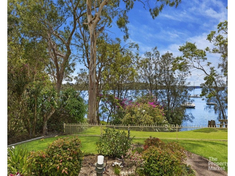 13 Eucla Road, Gwandalan NSW 2259