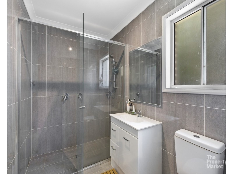 1 & 1a Collendina Road, Gwandalan NSW 2259