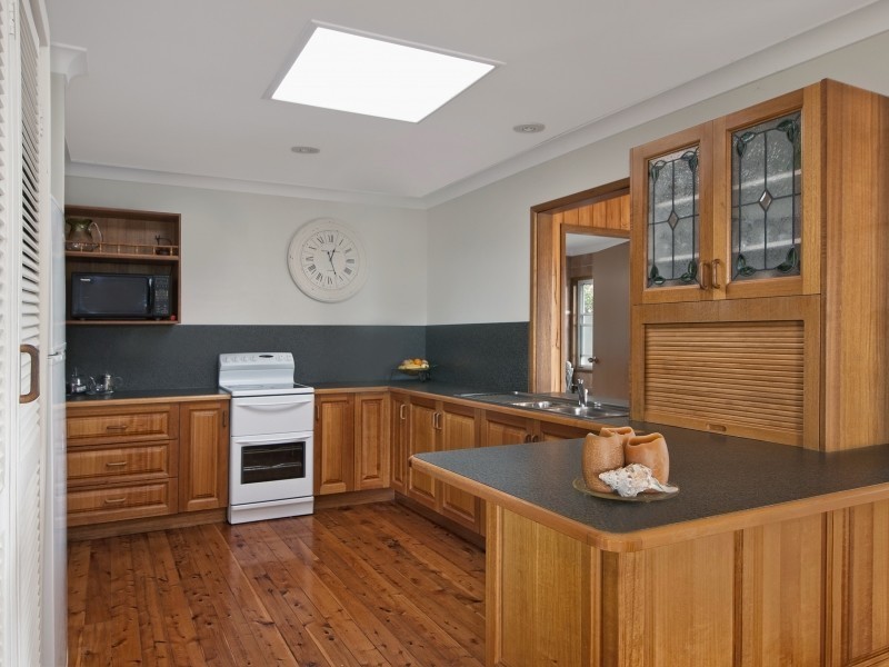 23 McGee Avenue, Wamberal NSW 2260