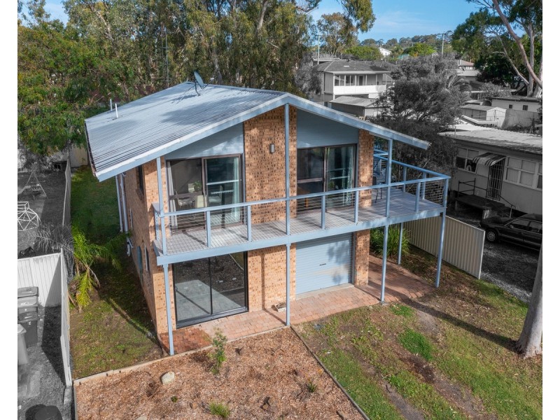 6 Gascoigne Avenue, Gorokan NSW 2263
