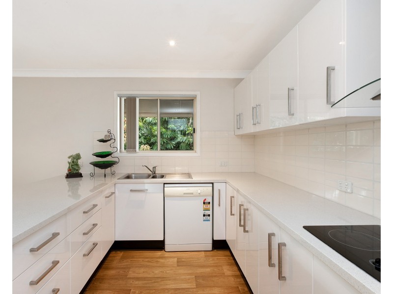 2 Nepean Avenue, Mannering Park NSW 2259