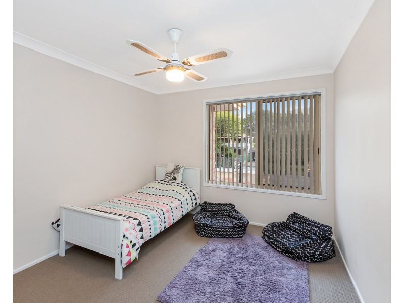 2 Nepean Avenue, Mannering Park NSW 2259
