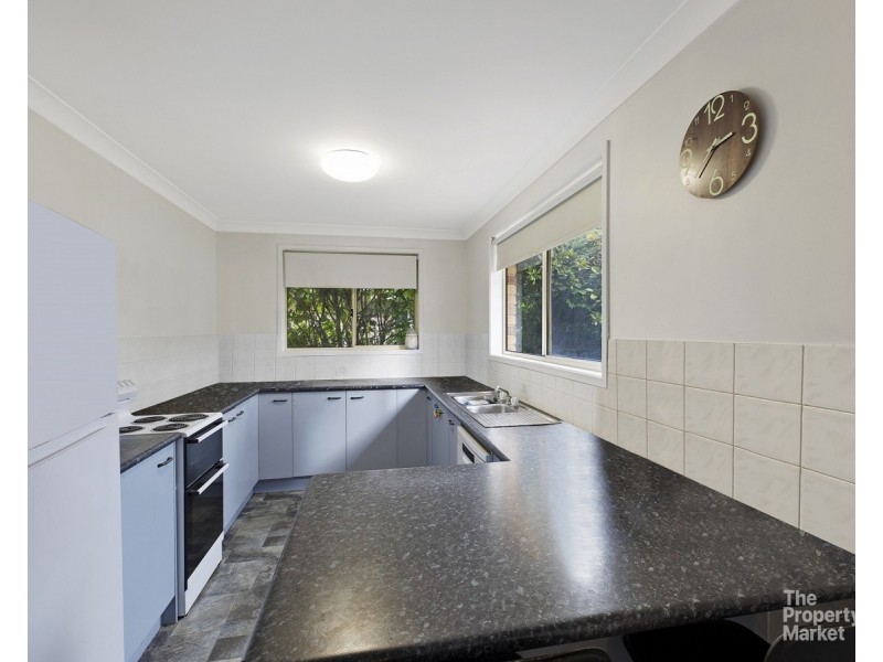 111 Cams Boulevard, Summerland Point NSW 2259