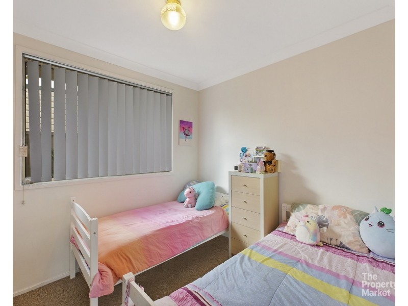 111 Cams Boulevard, Summerland Point NSW 2259