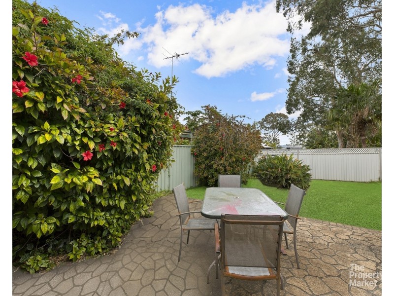 111 Cams Boulevard, Summerland Point NSW 2259