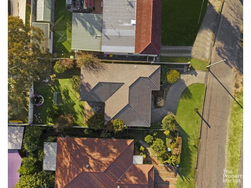 111 Cams Boulevard, Summerland Point NSW 2259