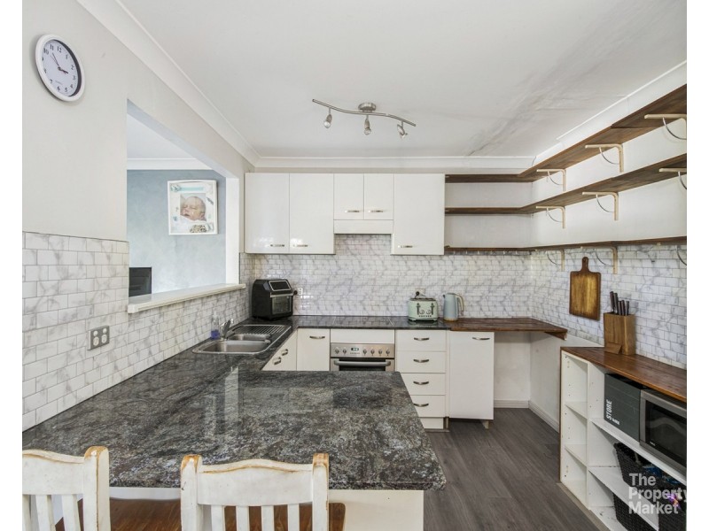 17 Donald Avenue, Kanwal NSW 2259