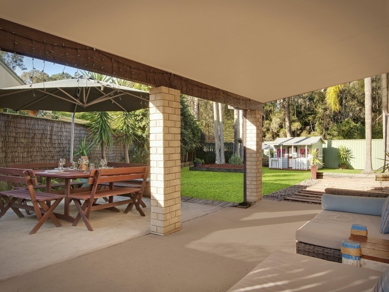 4 Loxley Close, Berkeley Vale NSW 2261