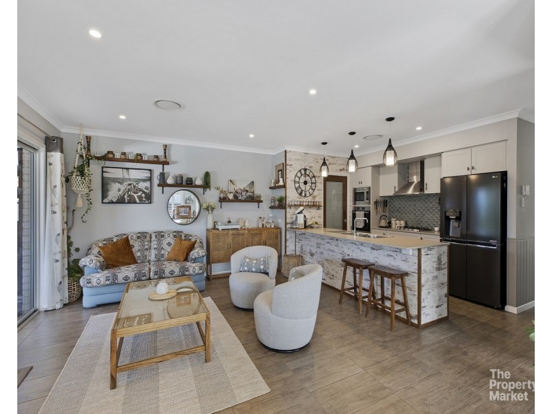 28 Quinalup Street, Gwandalan NSW 2259