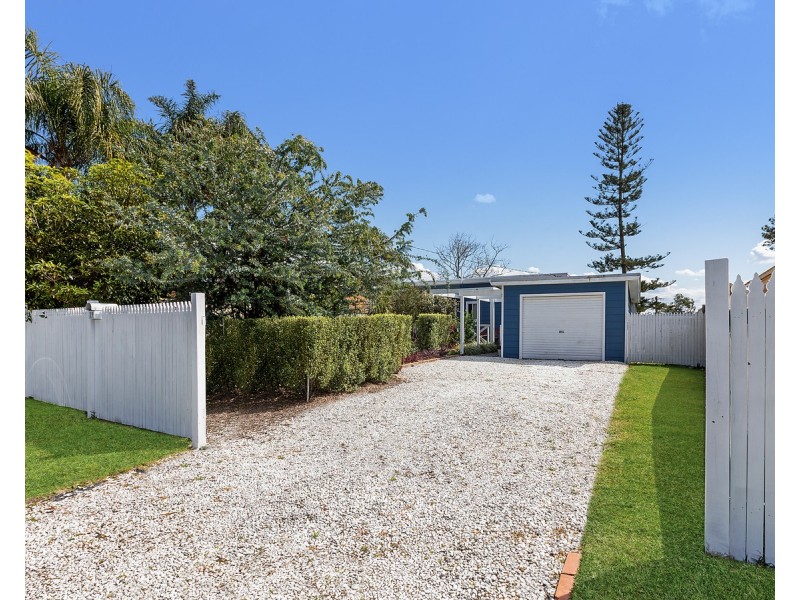 19 Murraba Crescent, Gwandalan NSW 2259