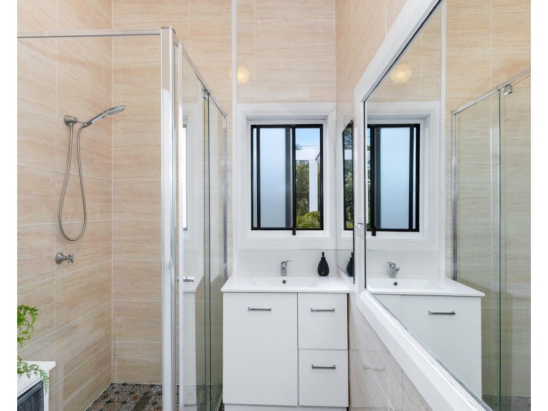 19 Murraba Crescent, Gwandalan NSW 2259