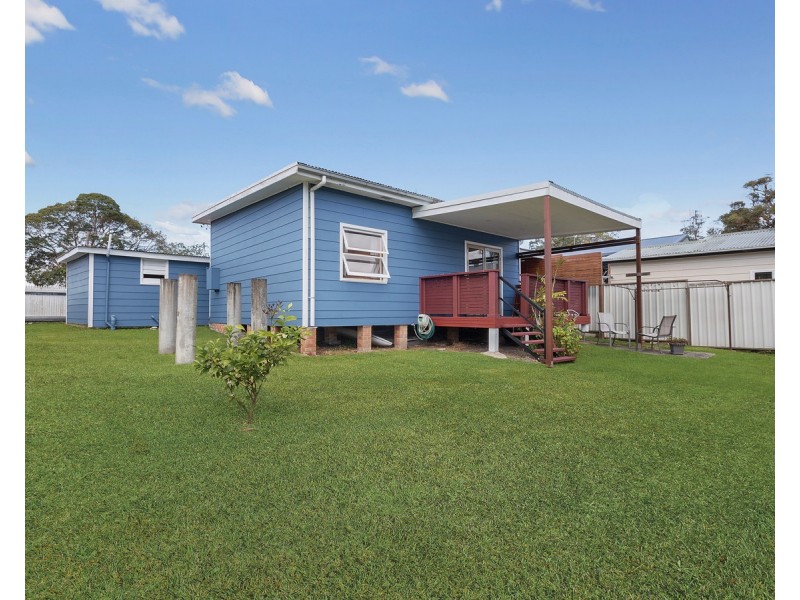 19 Murraba Crescent, Gwandalan NSW 2259