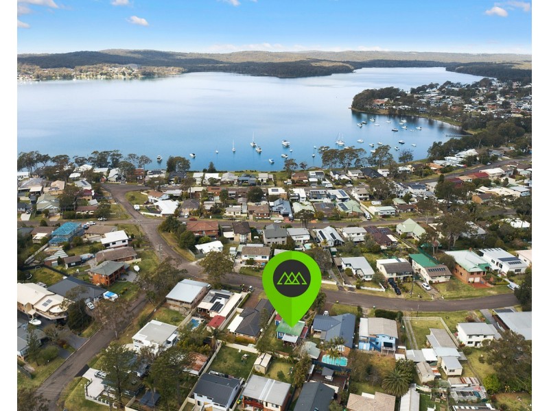 19 Murraba Crescent, Gwandalan NSW 2259