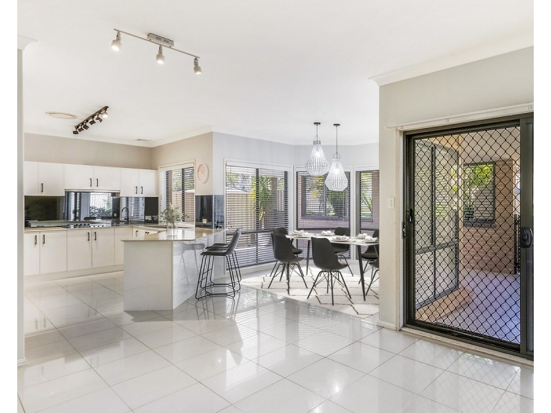 113 Yeramba Road, Summerland Point NSW 2259