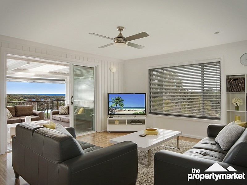 24 Braemar Drive, Wamberal NSW 2260