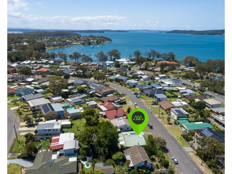 151 Winbin Crescent, Gwandalan NSW 2259