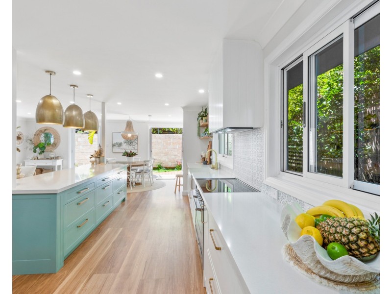 29 Rickard Street, Bateau Bay NSW 2261