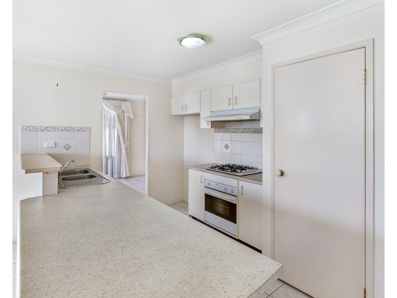 15 Camden Way, Watanobbi NSW 2259