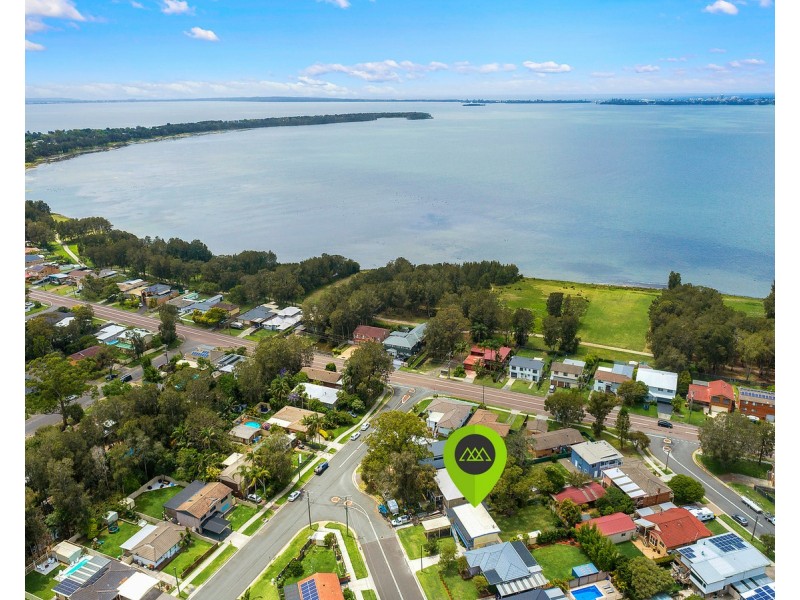 4 St James Avenue, Berkeley Vale NSW 2261
