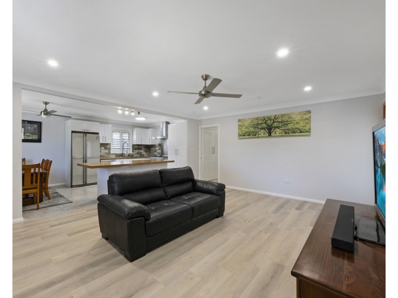 7 Thomas Mitchell Road, Killarney Vale NSW 2261