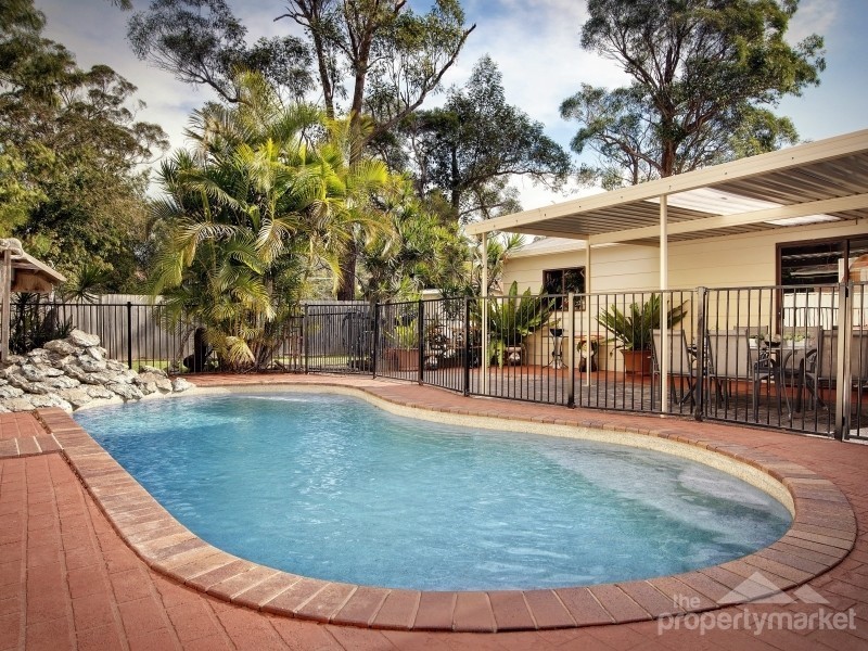22 Kurraba Parade, Berkeley Vale NSW 2261