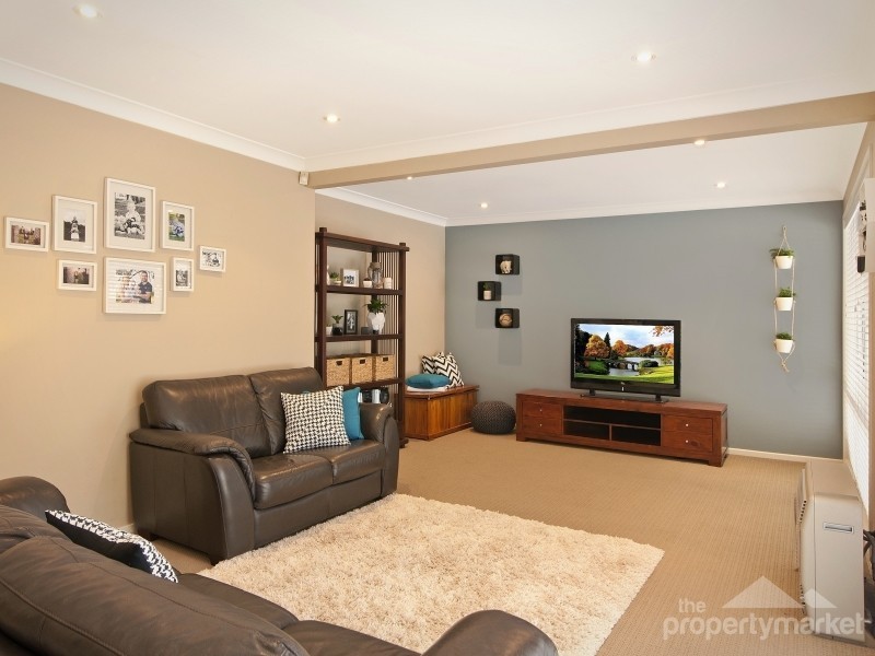 13 Honeysuckle Close, Glenning Valley NSW 2261