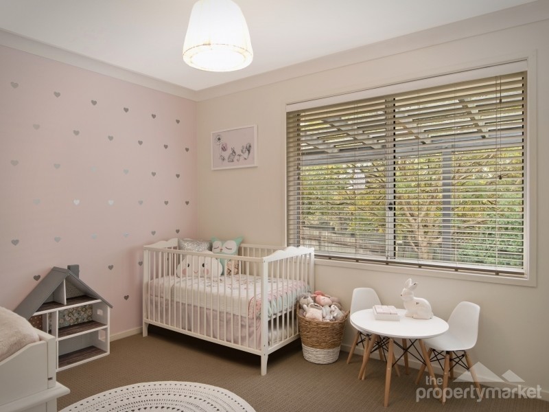 13 Honeysuckle Close, Glenning Valley NSW 2261