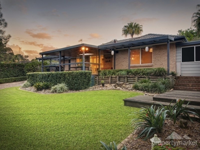 13 Honeysuckle Close, Glenning Valley NSW 2261