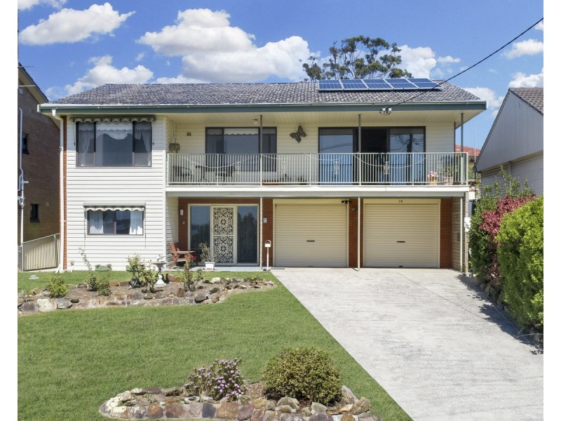 16 Ruby Street, Gorokan NSW 2263