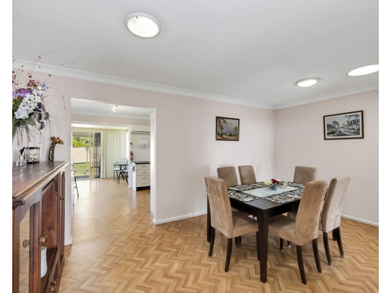 16 Ruby Street, Gorokan NSW 2263