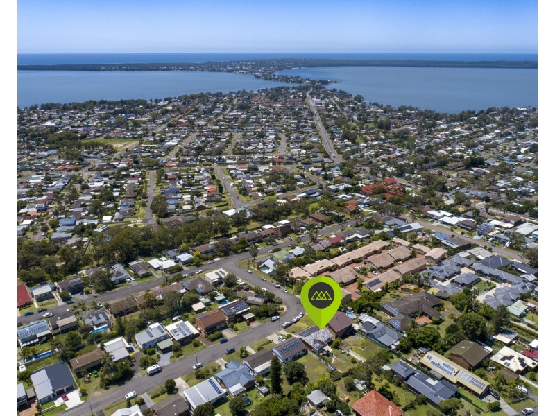 16 Ruby Street, Gorokan NSW 2263