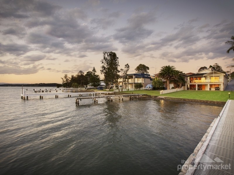 46a Gordon Avenue, Summerland Point NSW 2259