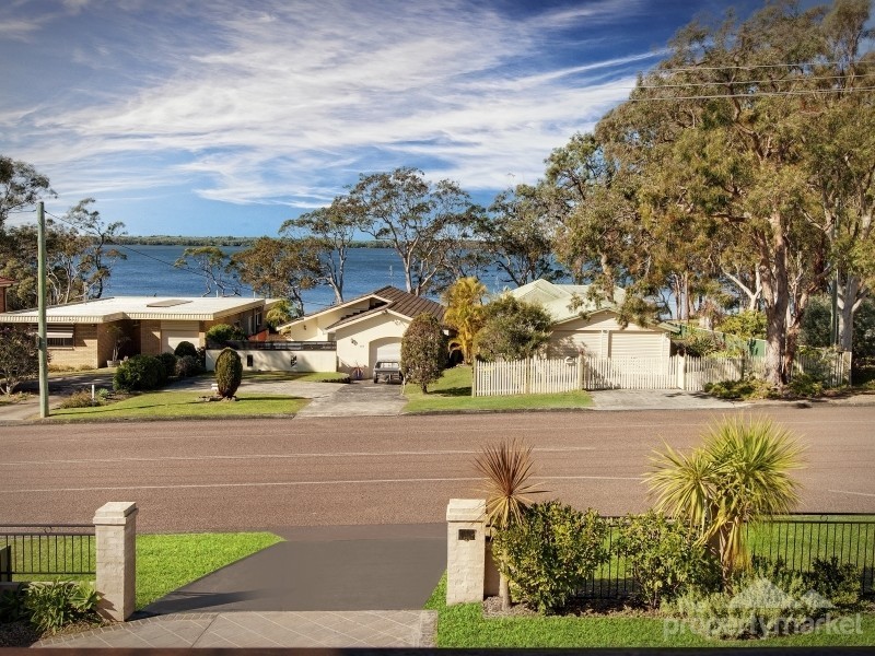 102 Sunrise Avenue, Halekulani NSW 2262