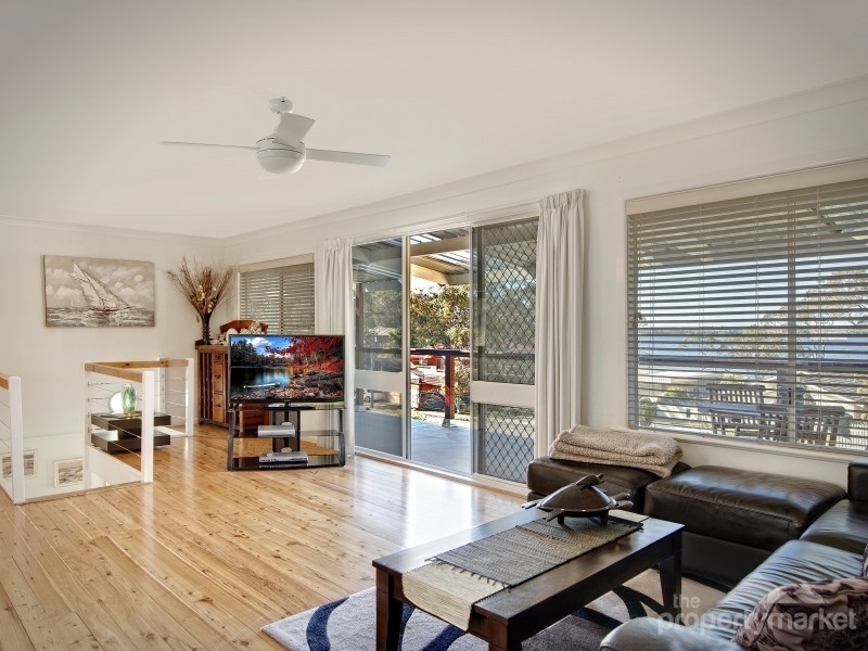 102 Sunrise Avenue, Halekulani NSW 2262