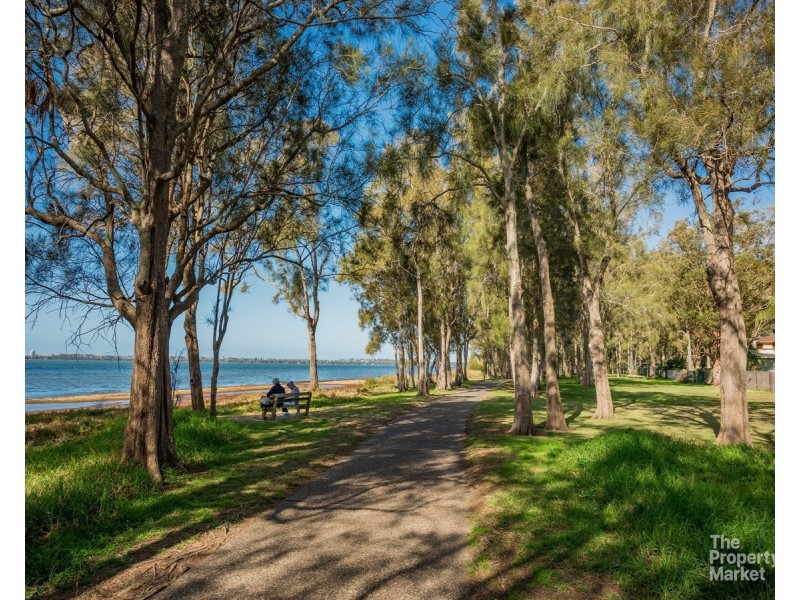 51 Seawind Terrace, Berkeley Vale NSW 2261