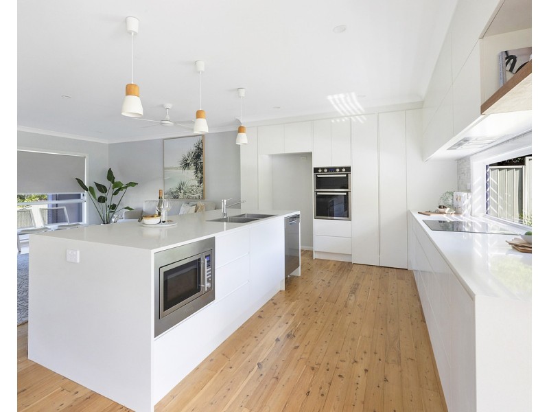 67 Winbin Crescent, Gwandalan NSW 2259