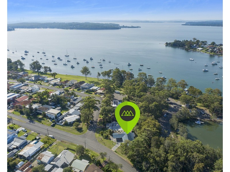 1 Kullaroo Road, Summerland Point NSW 2259