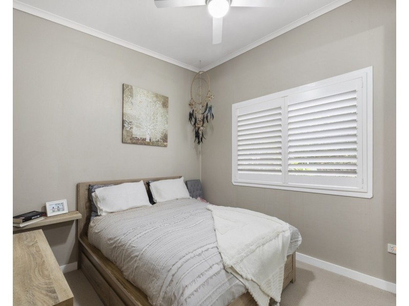 4 Bambara Avenue, Summerland Point NSW 2259