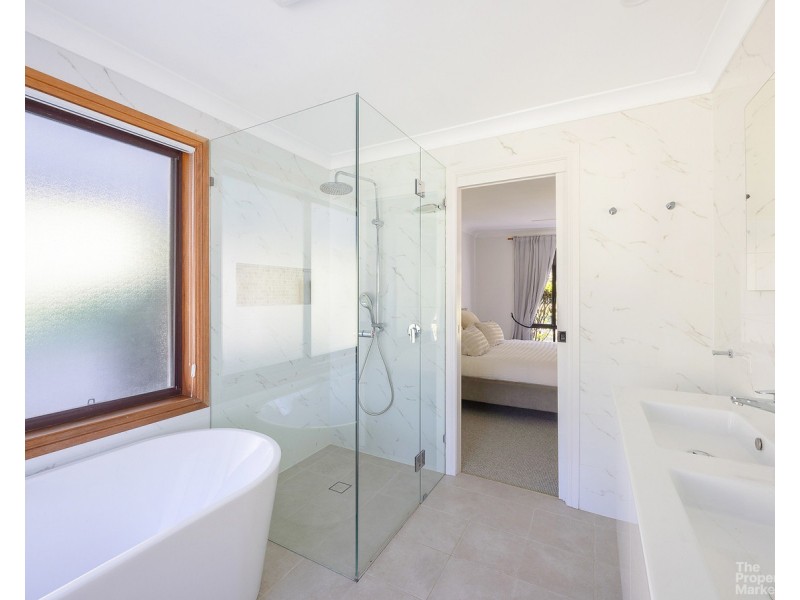 11 Larapinta Drive, Wyee Point NSW 2259