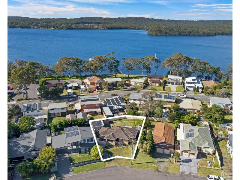 146 Winbin Crescent, Gwandalan NSW 2259