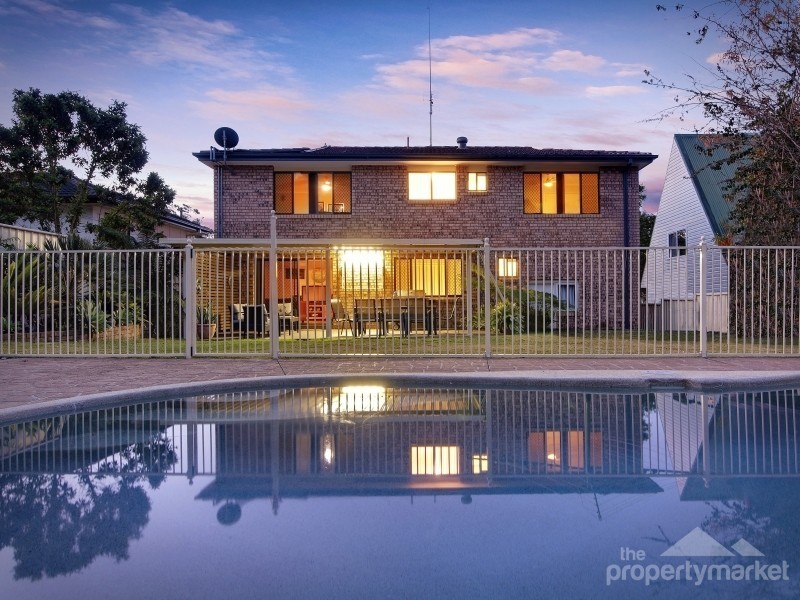 42 Gladys Avenue, Berkeley Vale NSW 2261