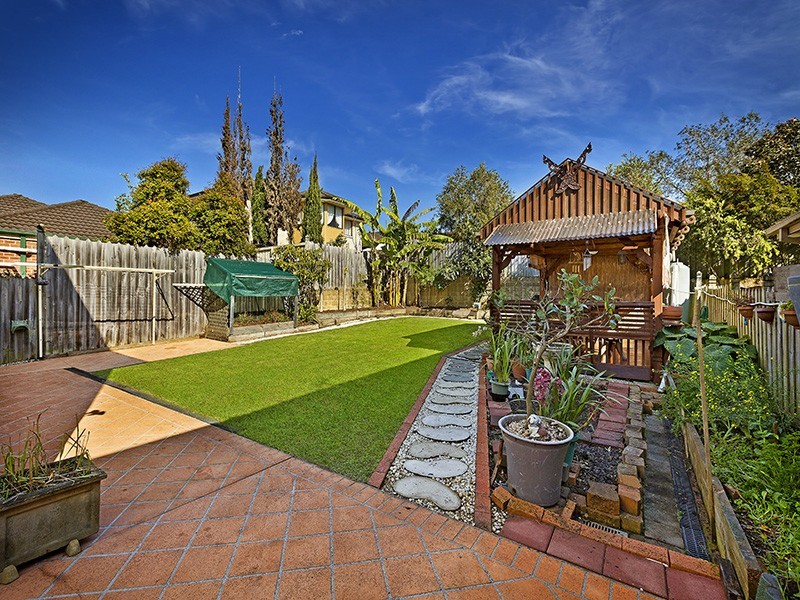 9 Kensington Place, Mardi NSW 2259