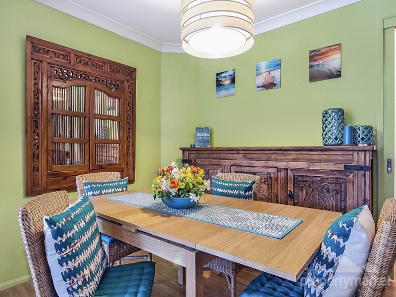 2 Hillcroft Street, Woongarrah NSW 2259