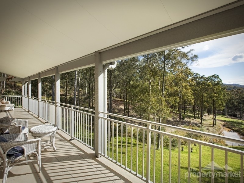 24 Treelands Drive, Jilliby NSW 2259