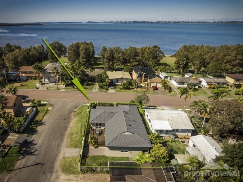 324 Lakedge Avenue, Berkeley Vale NSW 2261