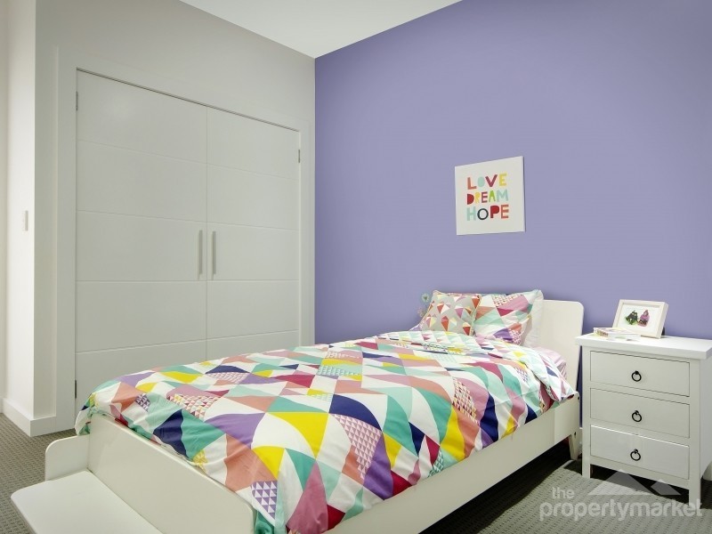 6 Erin Avenue, Berkeley Vale NSW 2261