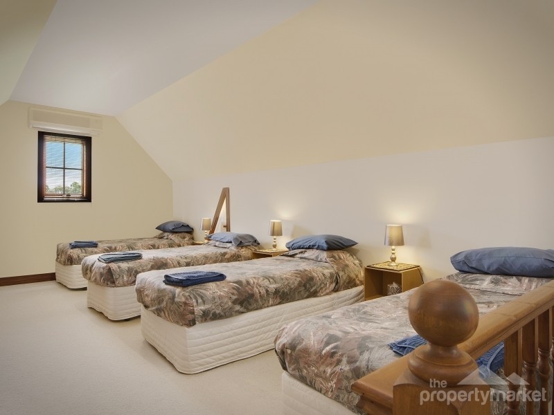 61 Finns Road, Kulnura NSW 2250