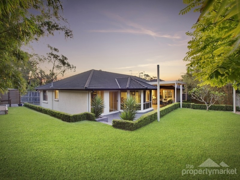 25 Bataan Circuit, Bateau Bay NSW 2261